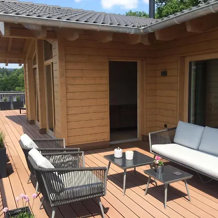 Oaktree-cottage *