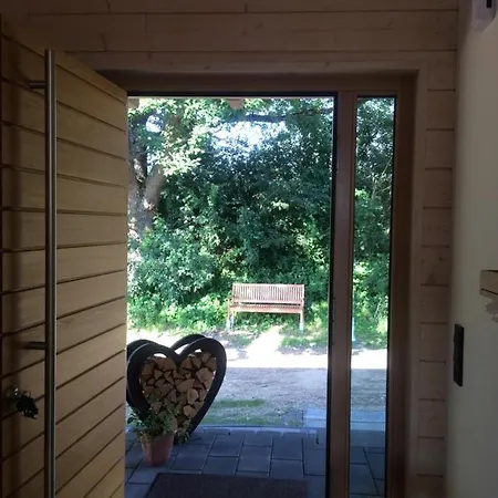 Oaktree-cottage *